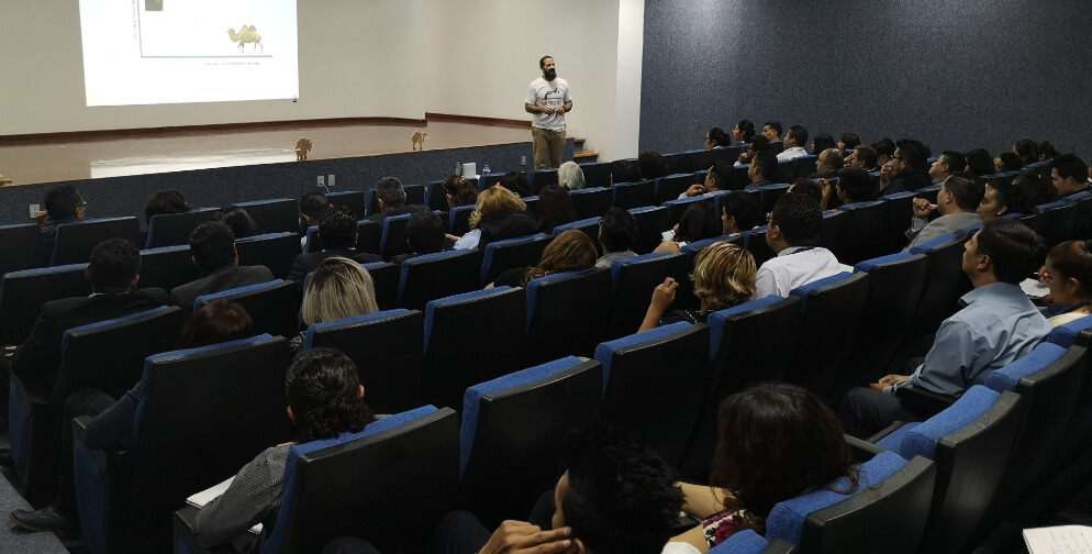 Conferencia “Transformación de conflictos” por Mauricio López en la Comisión Nacional de Seguridad (Cdmx, 2018).